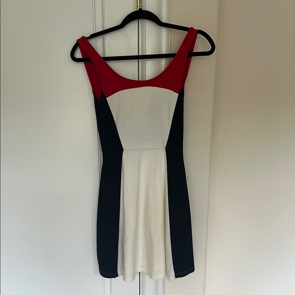 Express Black & White Colorblock Fit & Flare Dress XS